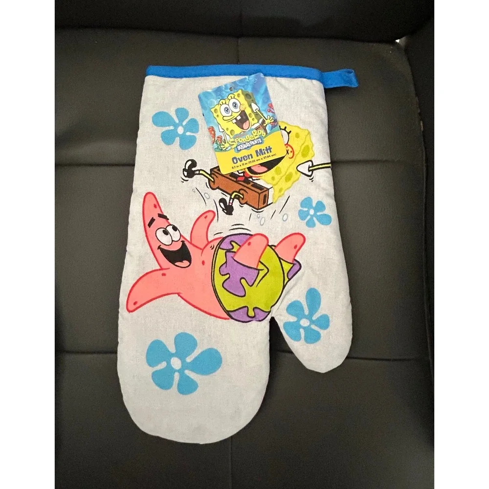 SpongeBob SquarePants Kitchen Set 2 Sink Strainers and 1 Oven Mitt Nickelodeon